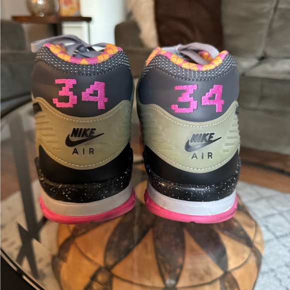 Nike Air Trainer 3 Prm Qs Bo Knows Horse Racing - Picture 7 of 8